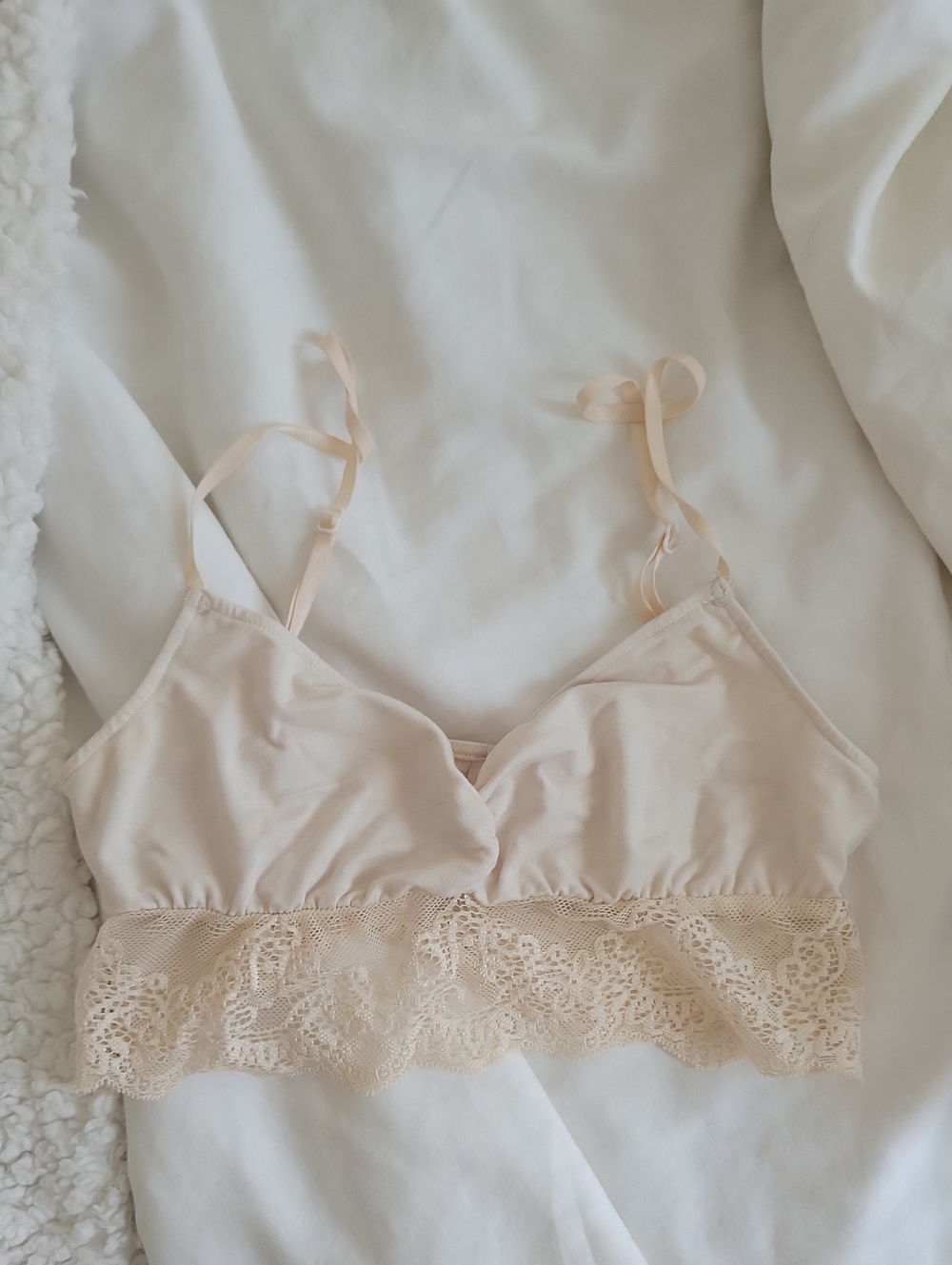 Only Hearts Stretch Lace Bralette
